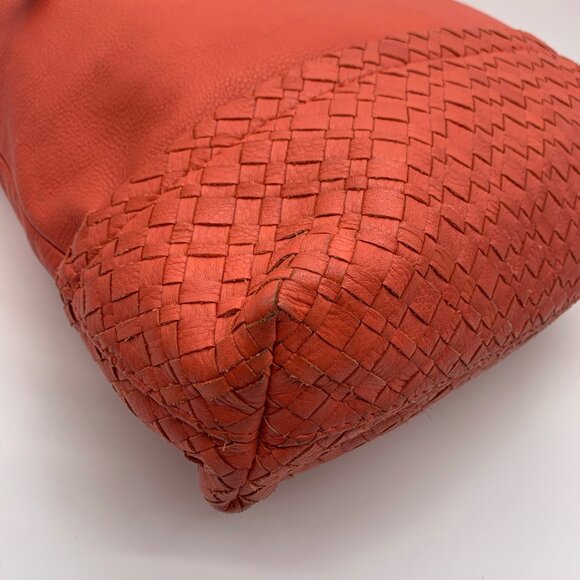 Elliot Lucca Red Pebbled Leather Cartagena Tote Bag - Picture 7 of 11